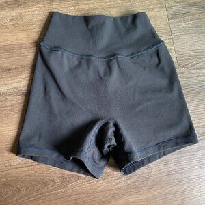 P'tula 4” Sierra Spandex Shorts - color black, size S
